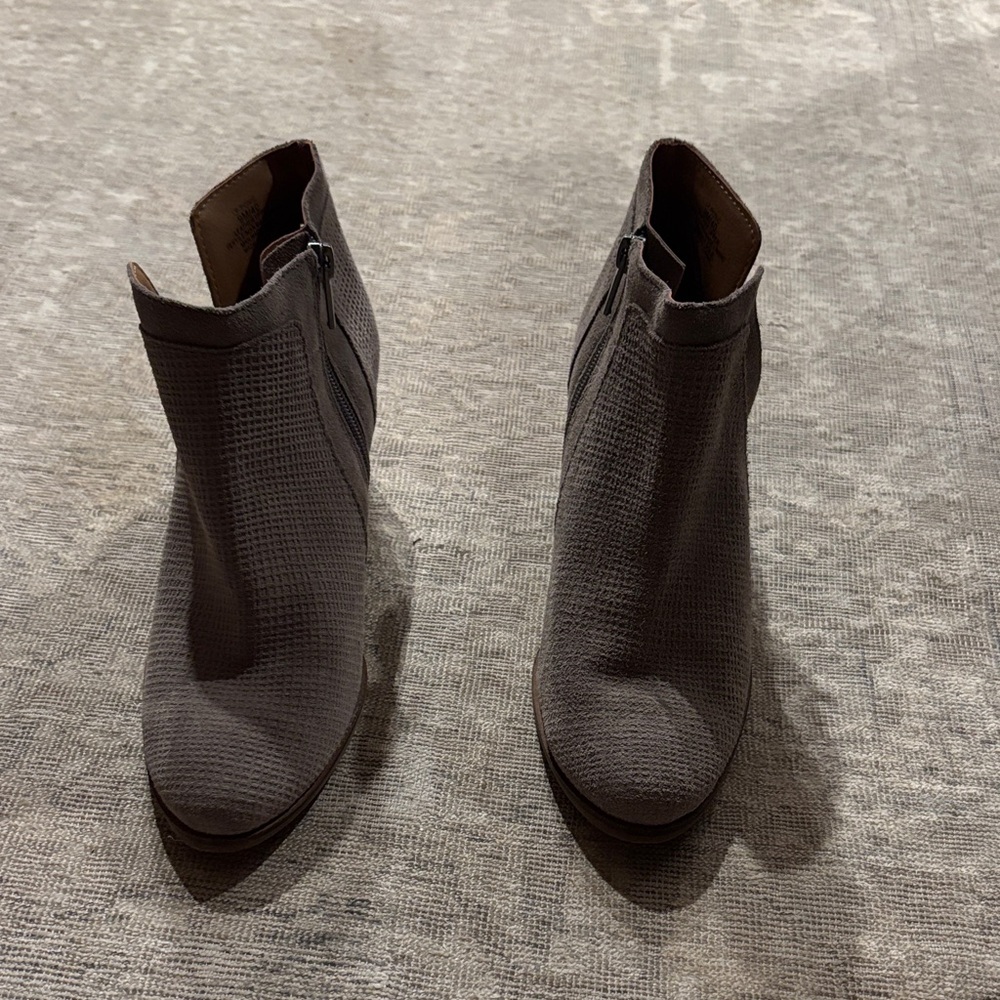 Lucky Brand Charcoal Textured Ankle Booties